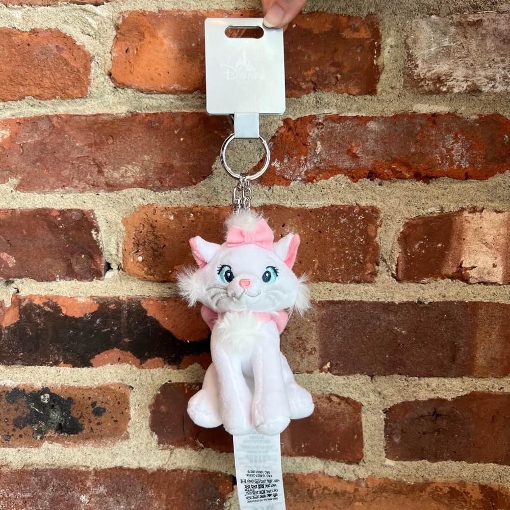 Disney Parks Marie The Aristocats Plush Pink Bow Bag Charm Keychain NEW